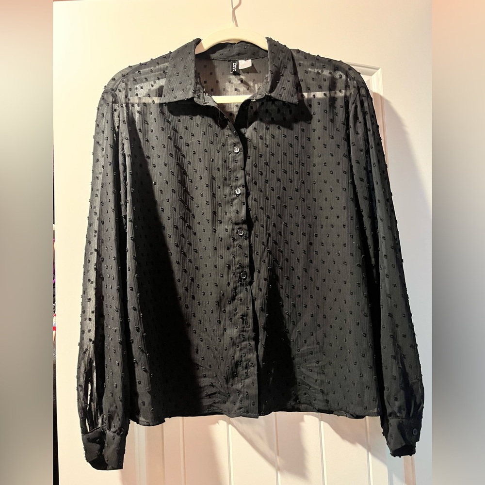 H&M Black Textured Casual Button Down Shirt